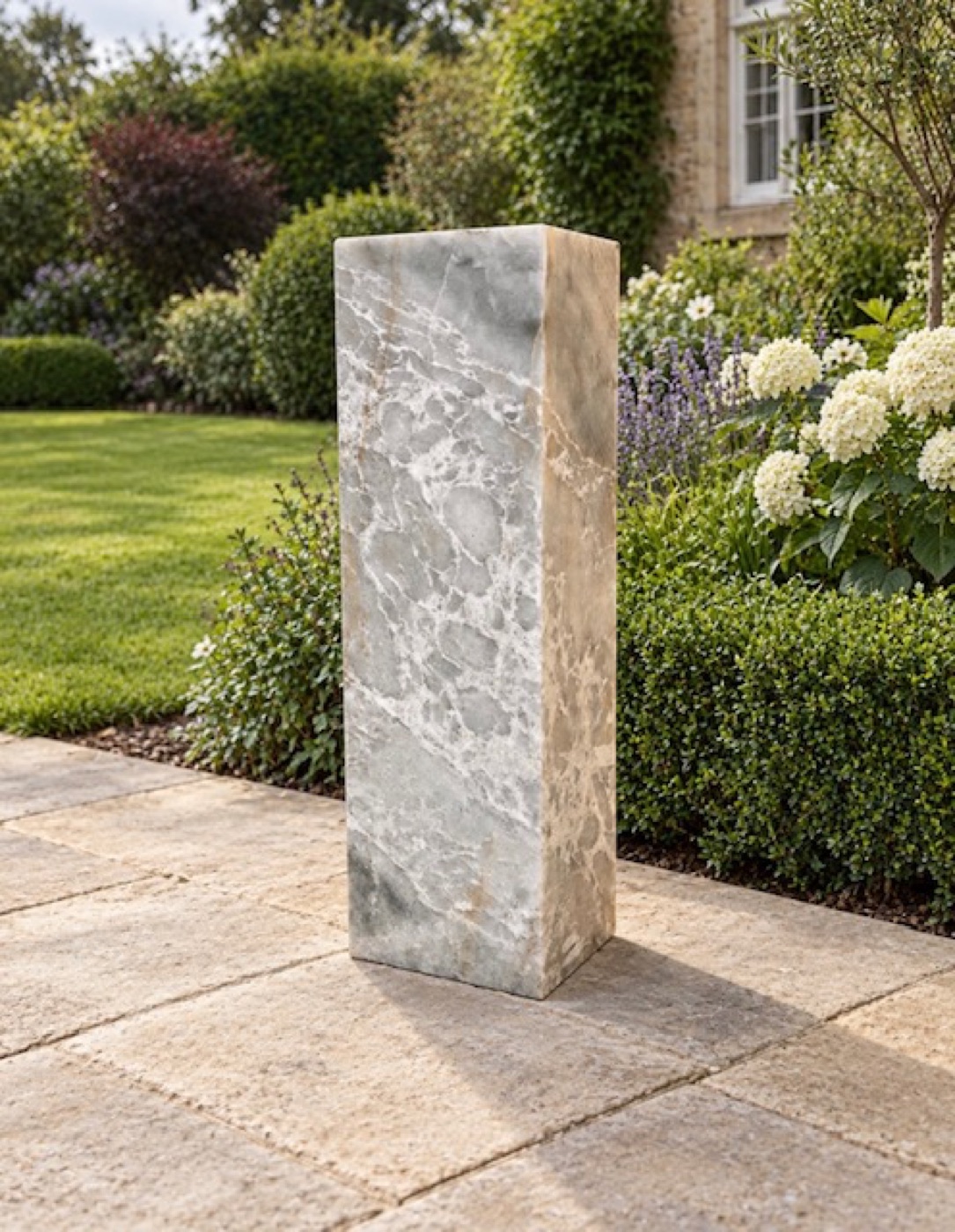 Illuminated Stone Plinth 03